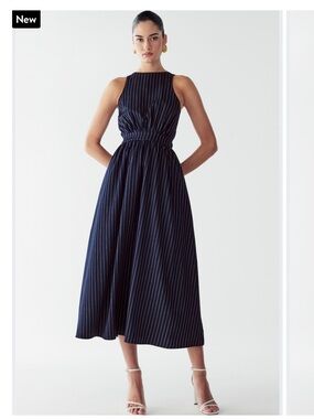 NWT Liliana Dress